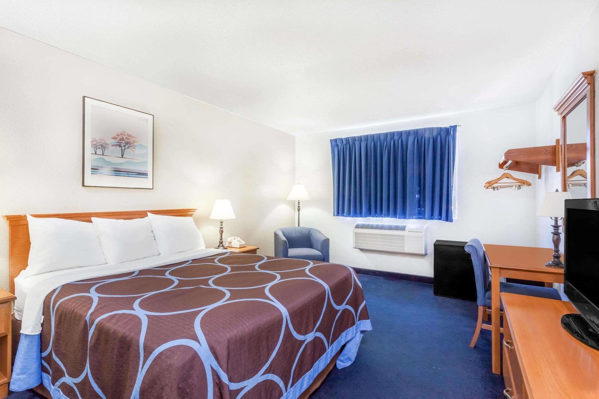 Super 8 By Wyndham Montgomery Maybrook Екстер'єр фото